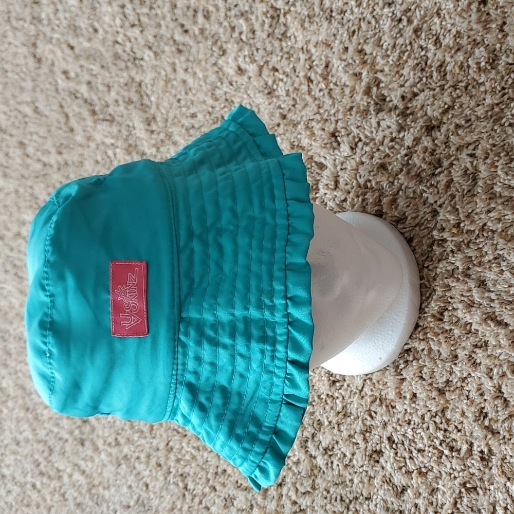 2/$30 UV Skinz Reversible Sun Hat